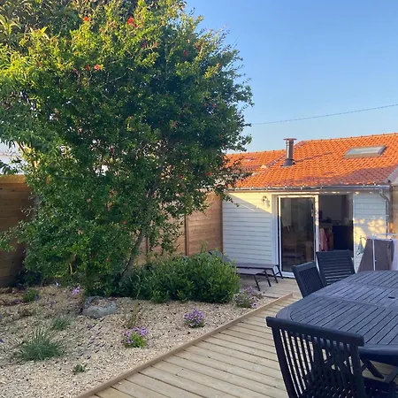 Maison Traditionnelle Renovee, Proche Plage, - Terrasse, Wifi, Confort Modern - Fr-1-426-371 別荘 *